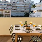 Timon Apartment By Alfresco Stays